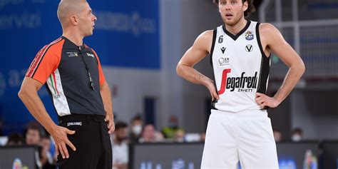 Le migliori bacheche di ruggero pajola. Alessandro Pajola: "Per rubare i palloni bisogna essere ...