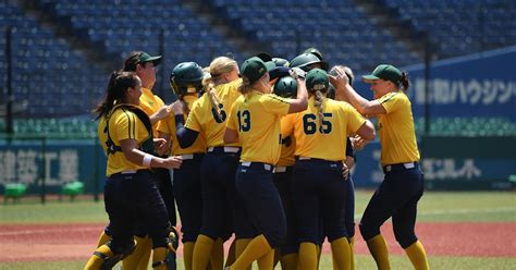 Australian Softball Team The First Team To Land In Japan Speak About