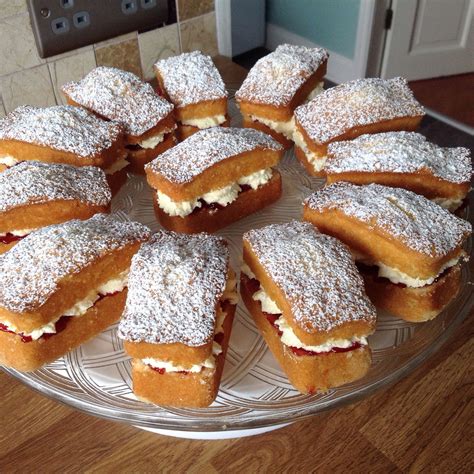Made These Mini Victoria Sponge Cakes Mini Victoria Sponge Cakes