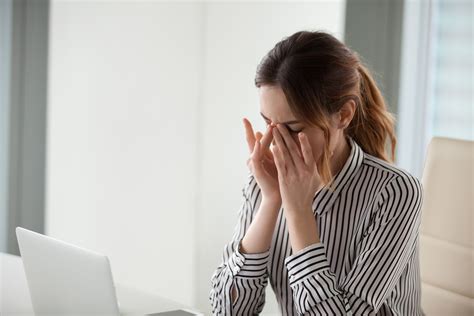 Panic Attack Symptoms In Women University Health News