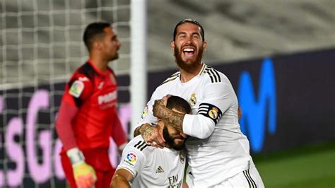 Sergio ramos of real madrid during the uefa champions league round of 16 match ajax fansclub de apoyo para sergio ramos garcía, jugador del real madrid (4) y de la selección. VIDEO | Ramos und Benzema irritieren mit Arroganz-Elfer ...