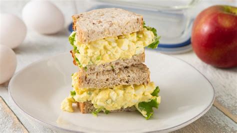 Raw egg whites do not suffer from freezing (cooked egg whites are very rubbery). Egg Salad Sandwich Recipe | Get Cracking