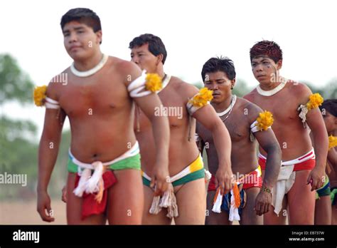 Kalapalo Tribe Hi Res Stock Photography And Images Alamy