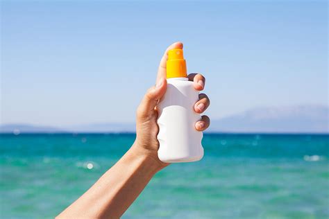 what to look for in your sunscreen reader s digest