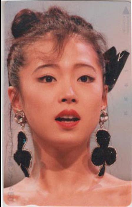 akina nakamori j makeup makeup looks japan makeup aesthetic people french girls vintage