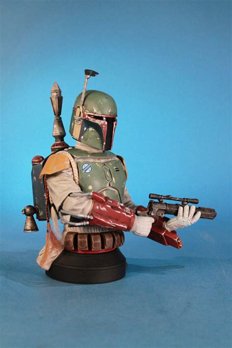 Painting is a project that requires intense preparation but done well; Gentle Giant Boba Fett Deluxe Mini Bust Convention ...