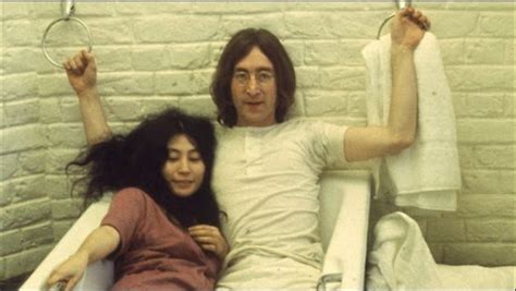 The Story Of John Lennon Meeting Yoko Ono Rock Pasta