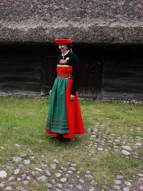 swedish folk costume scandinavian costume swedish fashion folk costume