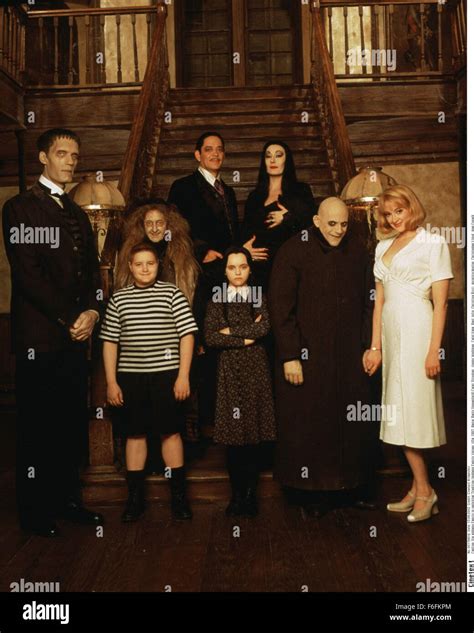 La Familia Addams Fotografías E Imágenes De Alta Resolución Alamy