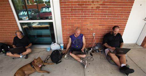 In this case, the worthlessness of bitcoin would affect both bitcoin buyers and bitcoin mining providers or investors. Homeless, Unemployed, and Surviving on Bitcoins | WIRED