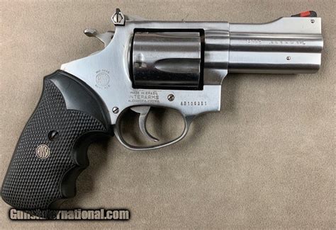 Rossi Model 720 44 Special Stainless Revolver Excellent