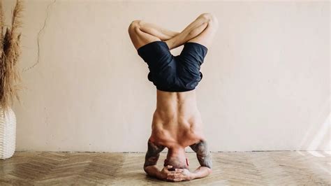 10 Major Benefits Of Yoga For Men