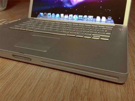 Apple Powerbook G4 152 Laptop 167ghz 2gb Ram 80gb Hdd Used Osx