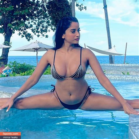 Pooja Bhalekar Aka Poojabofficial Nude Leaks Photo Faponic