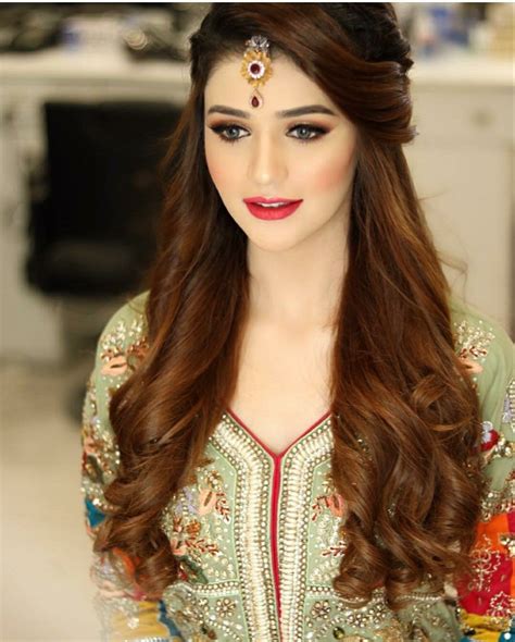Pakistani Wedding Hairstyles Bridal Hairstyle Indian Wedding Saree