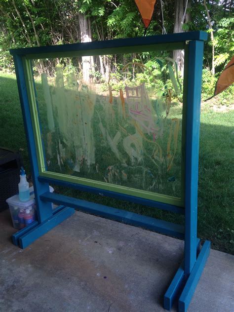 Diy Outdoor Painting Easel 2x4s 1x2s Plexiglass Spray Paint