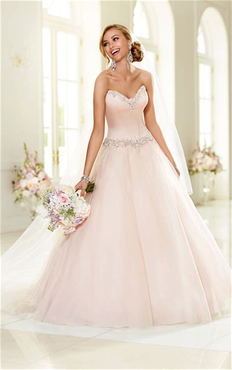 Maybe you would like to learn more about one of these? Neueste Design Prinzessin Ballkleid Blush Hochzeitskleid ...