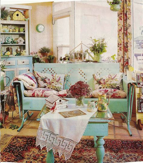 Pin By Peggy Simmons On Seating Shabby Chic Decor Shabby Chic Homes