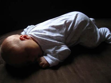 ¿por Qué Se Despiertan Tanto Los Bebés