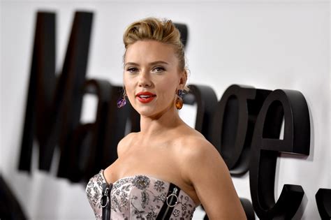 Scarlett Johansson Marriage Story Premiere In La