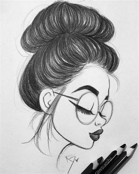 Desenhar Garota De óculos Arte No Papel Online Em 2020 Esboços Da