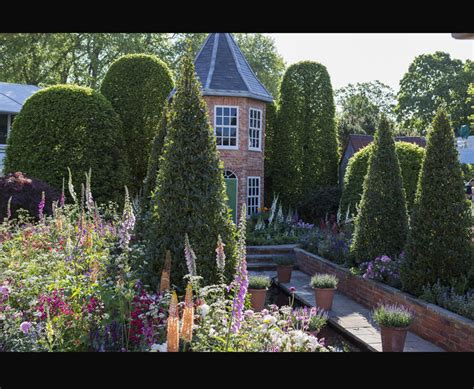 The Harrods British Eccentrics Garden Designed By Diarmuid Gavin