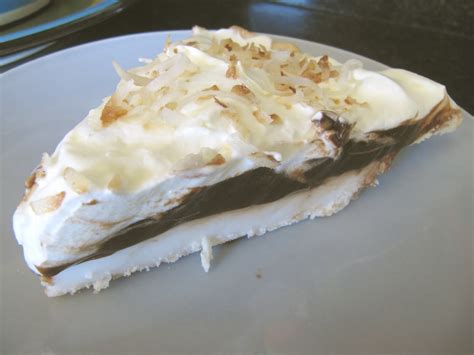 Haupia is a sweet, gelatinous hawaiian dessert made with coconut milk. Chocolate Haupia Pie Recipe — Dishmaps