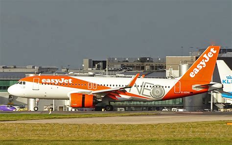 G Uzhc Airbus A320 Neo Of Easyjet G Uzhc Airbus A320 Neo O Flickr
