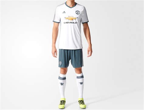Click here to check out the manchester united third kit for the 2020/2021 season by adidas. Manchester United 16-17 Third Kit Released - Footy Headlines