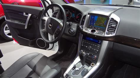 Learn more about the 2013 chevrolet captiva sport. En direct de Genève 2013 - Chevrolet Captiva restylé ...