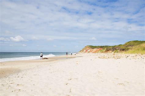 Best Beaches On Martha S Vineyard Discover The Top Beach Areas On