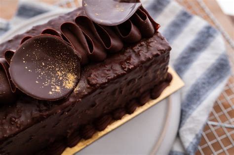 Choco Riche Cake Bon Ton Bakery