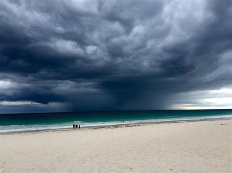 Perth Storm In Pictures Daily Telegraph