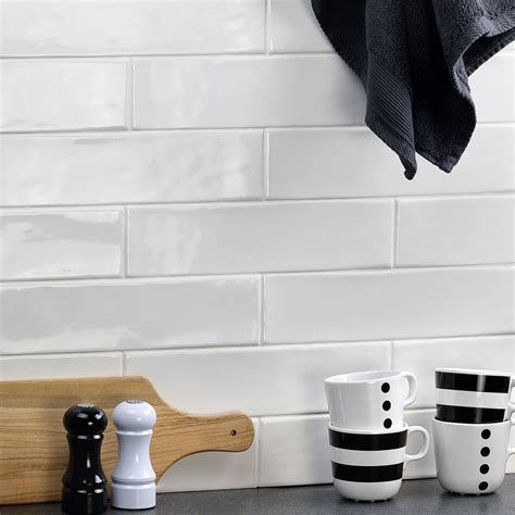 White Ceramic Tile Kitchen Backsplash Things In The Kitchen