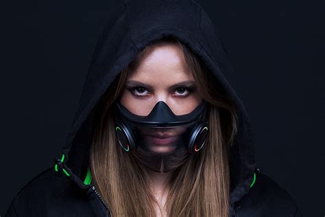 Razer Plans To Sell Glowing Gamer Masks For A Limited Time Later This Year