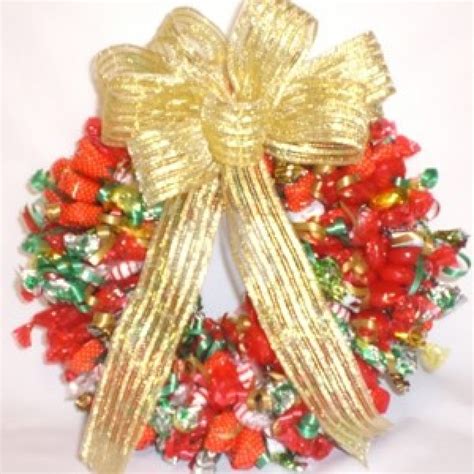 Making A Holiday Candy Wreath My Frugal Christmas