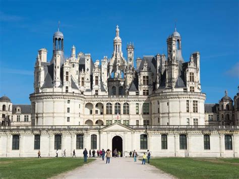 Loire Valley Castles Day Tour And Wine Tasting From Paris City Wonders
