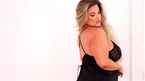 Poseshe 2021 Lingerie Collection Un Encanto With Ashley Alexiss Eporner