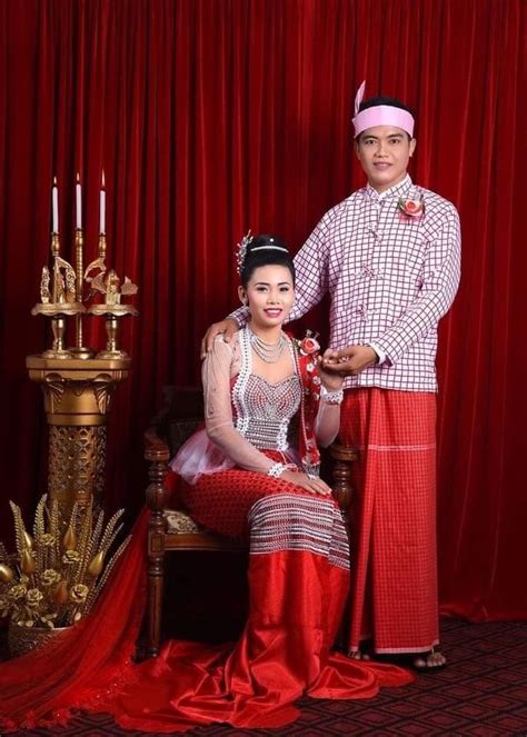 Mon People Myanmar Clothes Myanmar Traditional Dress Pre Wedding Photos