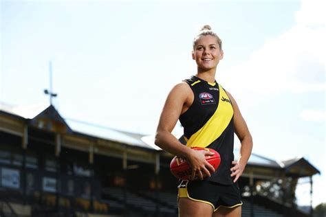 How much do AFLW players get paid? - AFL - The Women's ...