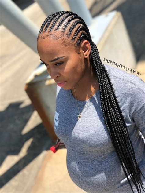 Whether you have naturally straight hair or straightened it with a flat iron, here are 20 straight hairstyle ideas that'll switch up your usual style. 20 Inspirations of Straight Backs Braided Hairstyles