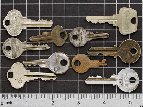Vintage Brass And Steel Keys Flat Keys Old Keys Great For Etsy