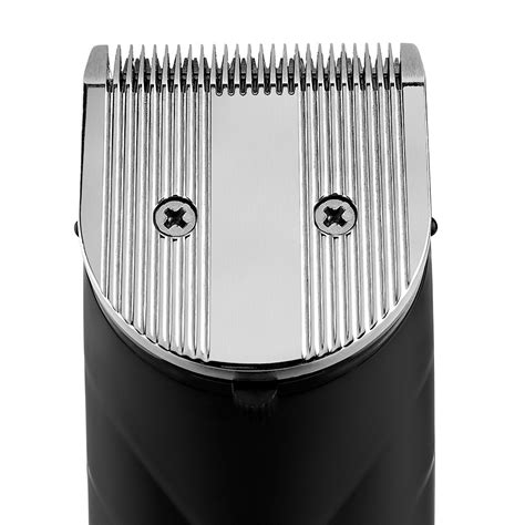 It can really ruin your beard, imagine how you'd look with a hole in your beard. SHC 4371 Wet & Dry Hair Beard Clipper