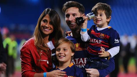 Find out everything about lionel messi. Lionel Messi Lifestyle | Bio, Birthday, Age, Height ...