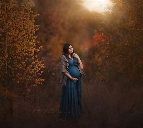 Autumn Maternity Photo Ideas And Inspiration Beautiful Compliments