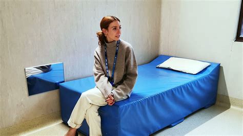 Bbc Iplayer Stacey Dooley On The Psych Ward