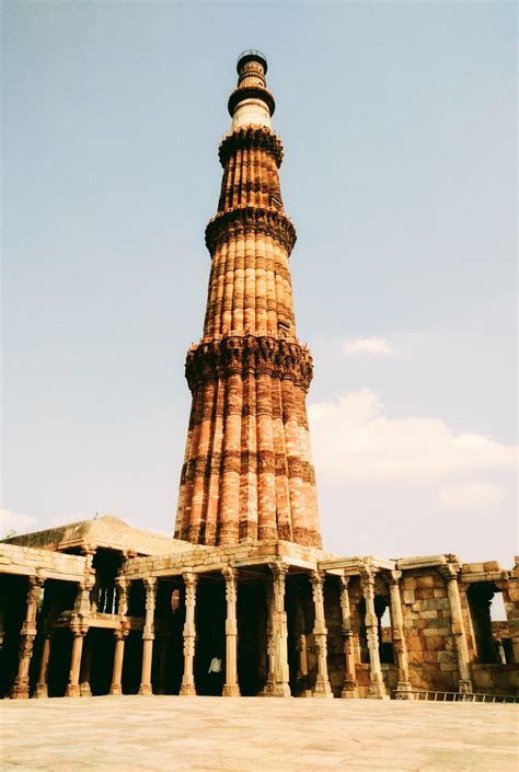 Qutub Minar Delhi Standing Tall And Magnificent Veena World