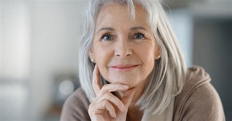 Older Women Give Advice To 25 Yr Olds About Regrets 961 Bbb