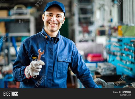 Auto Mechanic Smiling Image And Photo Free Trial Bigstock