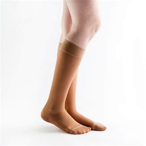 Actifi Women S Sheer 20 30 Mmhg Compression Stockings Closed Toe Knee High